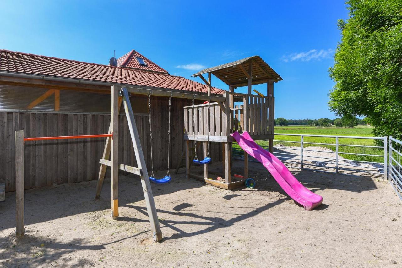 Ferienwohnung Muehlenblick Auf Dem Ferienhof Eschen Moorweg ภายนอก รูปภาพ